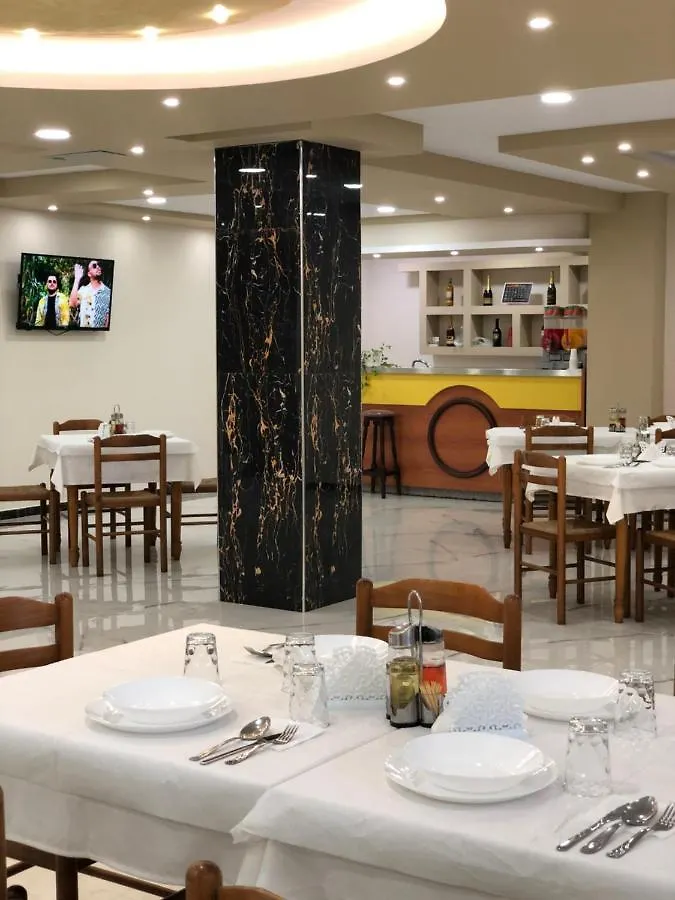 Bed & Breakfast Hotel Antik Golem