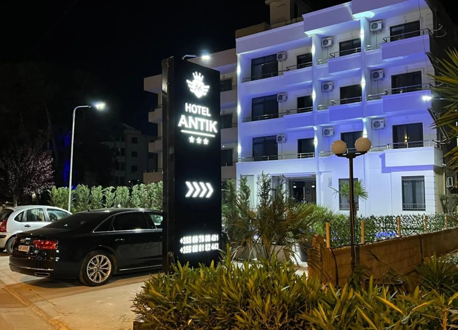 Bed & Breakfast Hotel Antik Golem  Albania